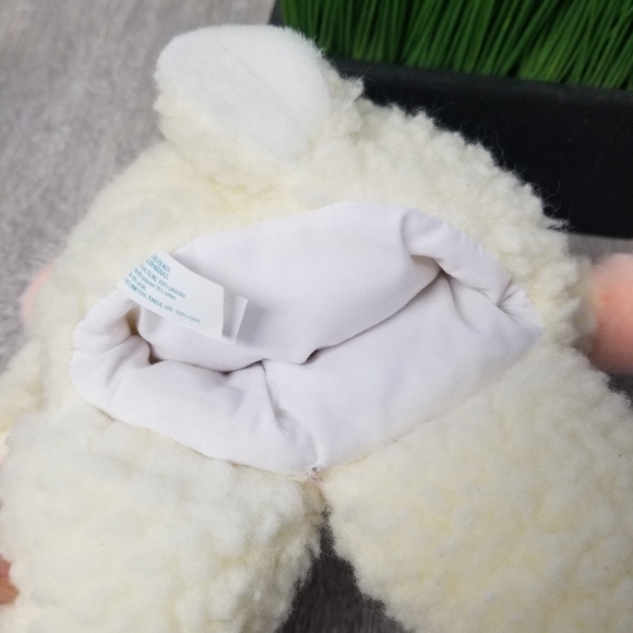 Lambchop puppet (Avon) - Picture 7 of 8